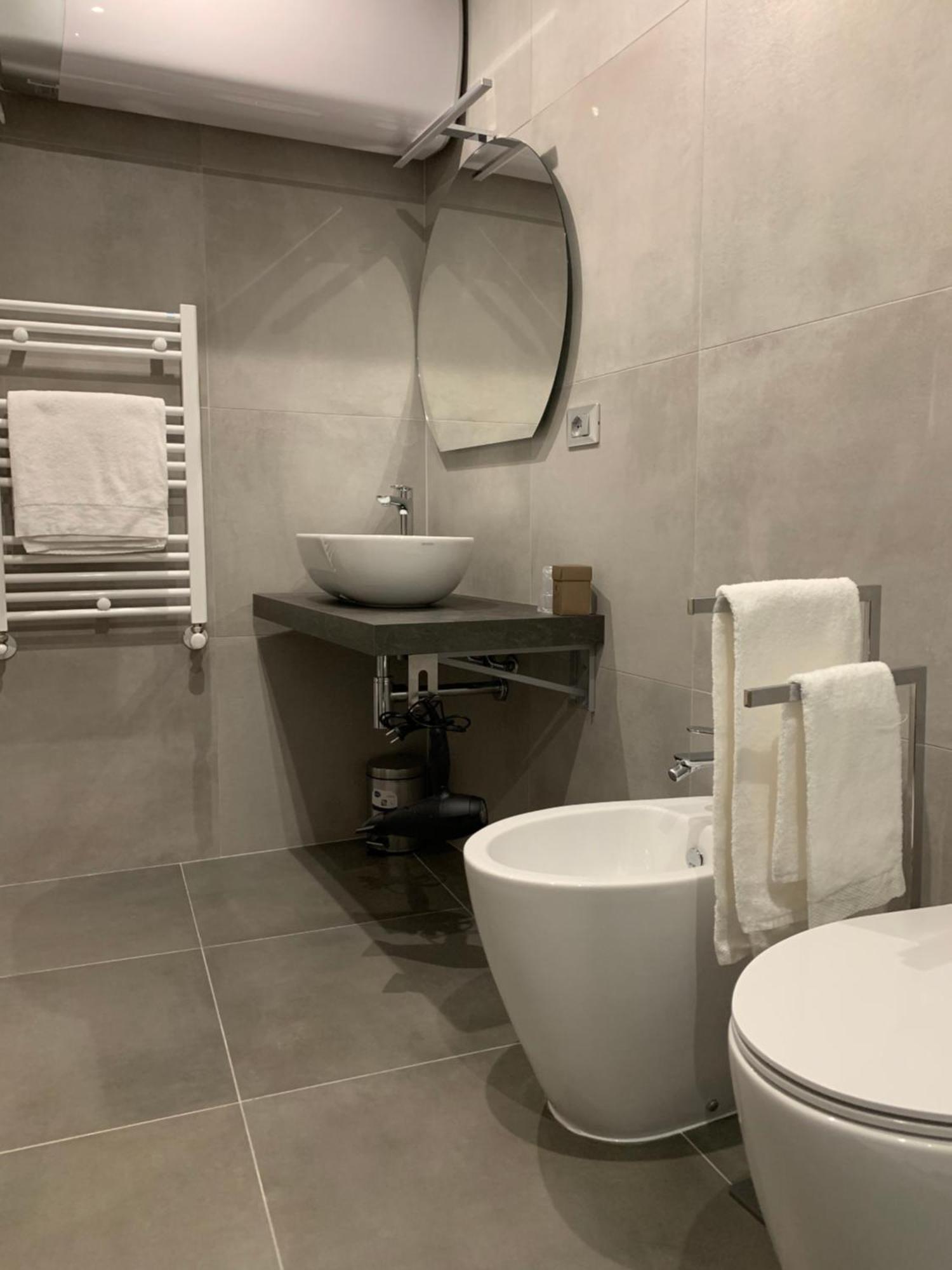 Large Single Room