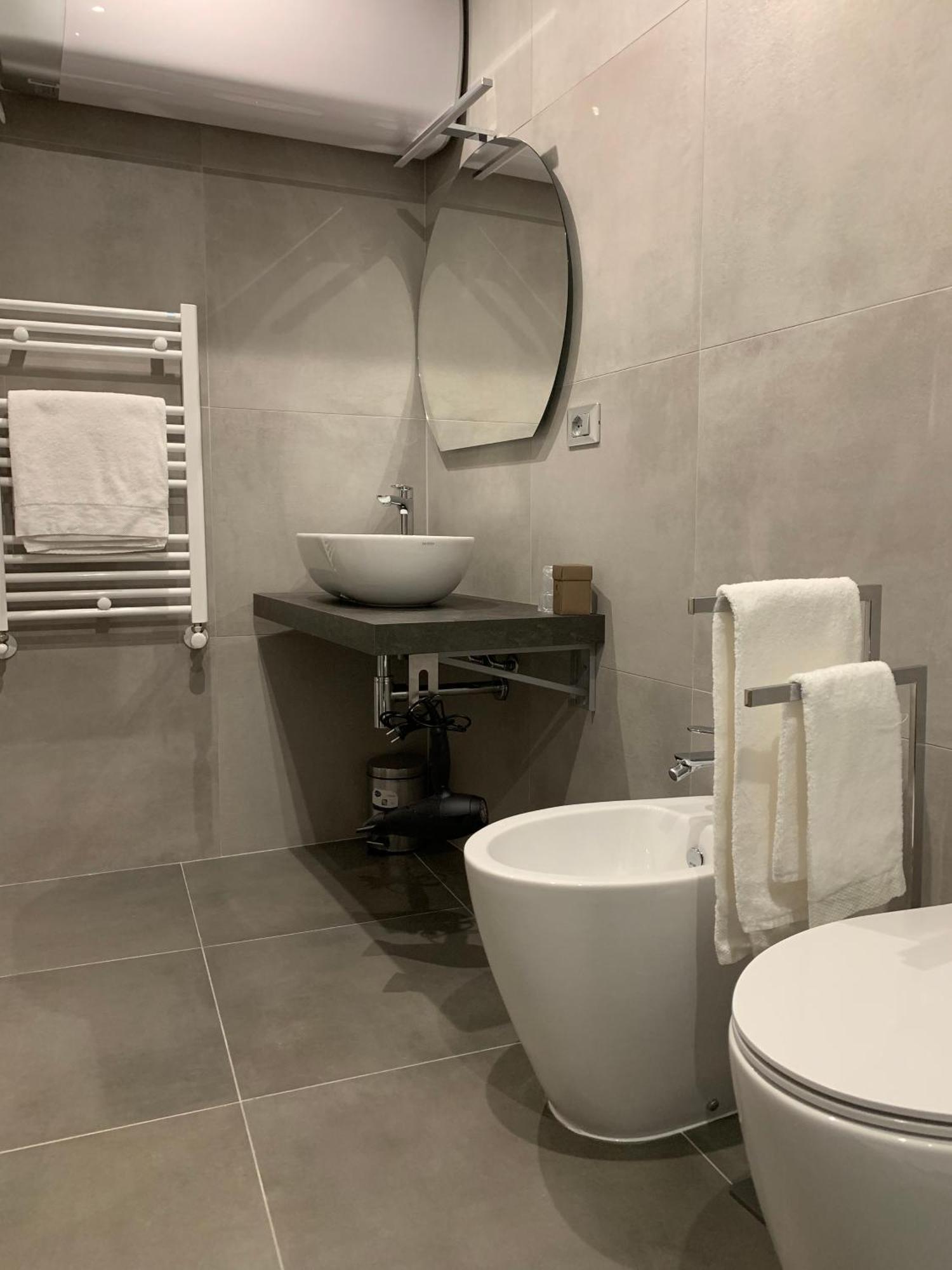Large Single Room